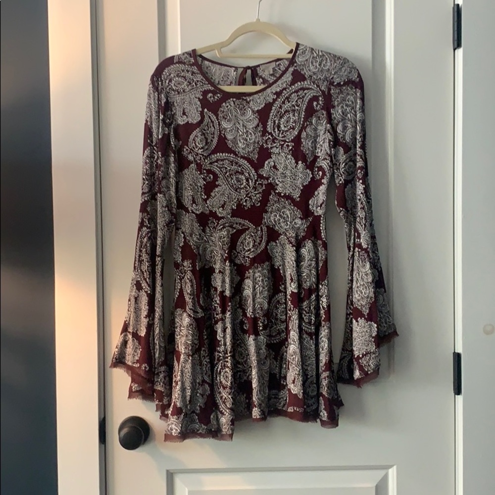 Urban long sleeve dress!